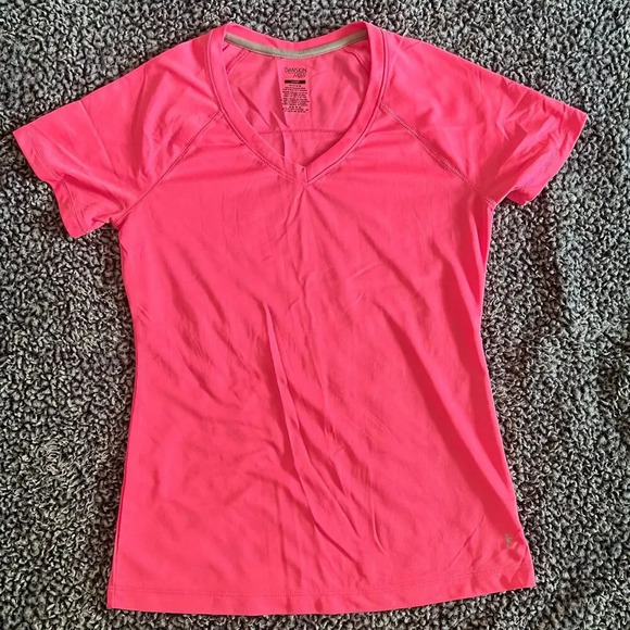 Danskin Now - Active Tee - Size S - Picture 1 of 4